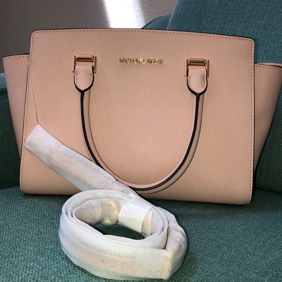 Michael Kors Selma Medium TZ Satchel NWT 7424 - Picture 2 of 8